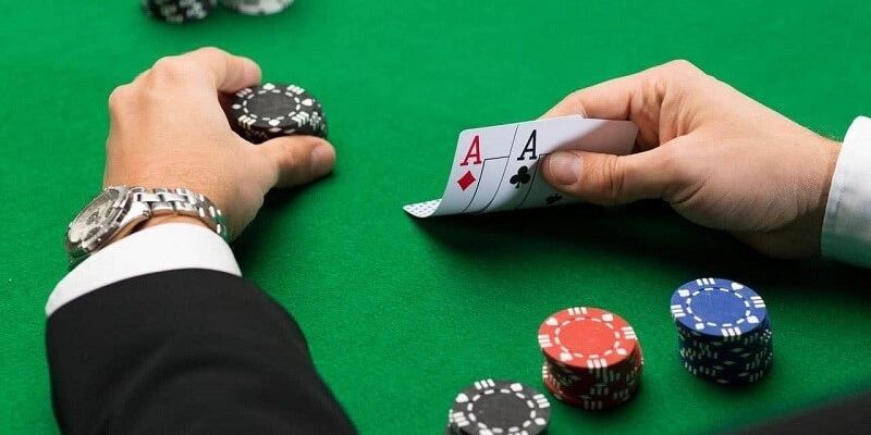 Có bao nhiêu lá bài trong trò chơi xì dách 3 lá? Công thức tính điểm cực kỳ chính xác.
