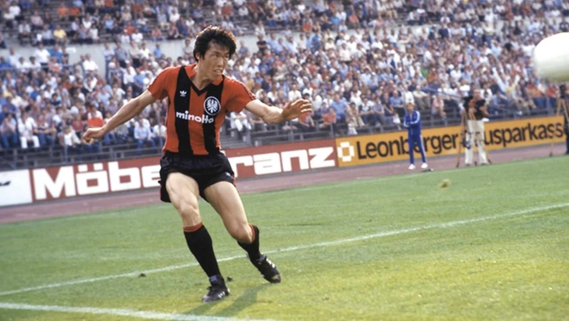 Cha Bum-Kun FAC Review: mũi khoan mang bản năng săn bàn đậm chất...